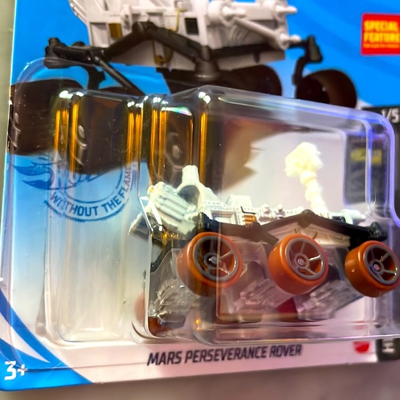 Special Feature :Mars Perseverance Rover - Picture 5 of 11